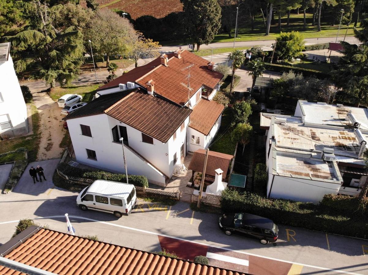 Apartments Kadum Porec Center Near The Beach Kültér fotó